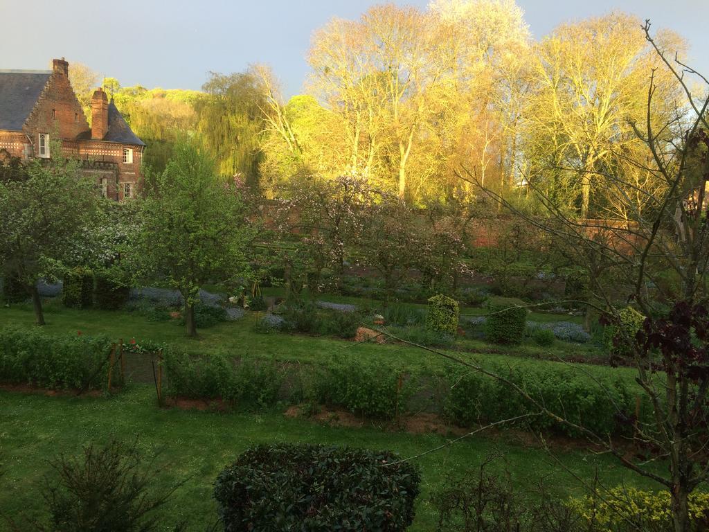 Auberge Du Manoir D'Archelles Arques-la-Bataille Buitenkant foto